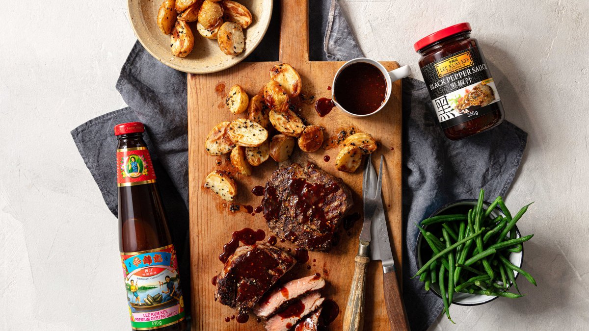 BBQ-steak met Zwarte Pepersaus