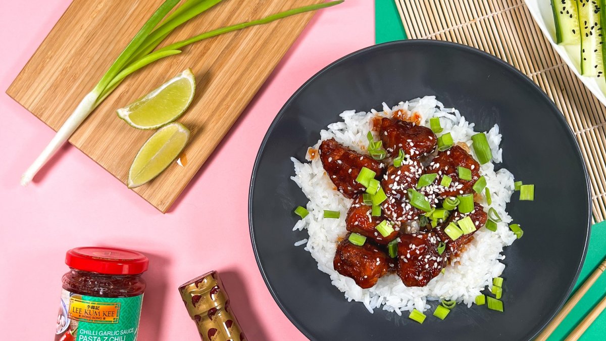 Tofu Hapjes met Chili Knoflooksaus